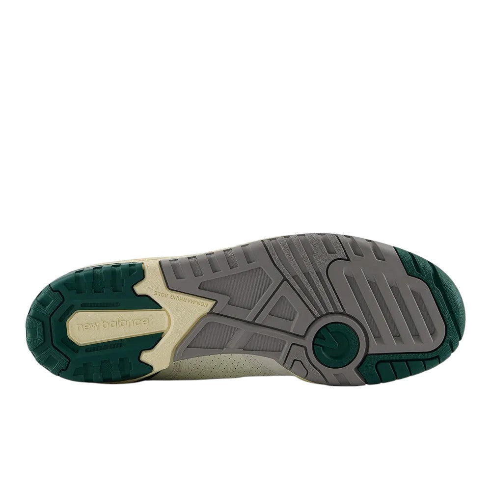 TÊNIS NEW BALANCE 550 " SEA SALT HUNTER GREEN "