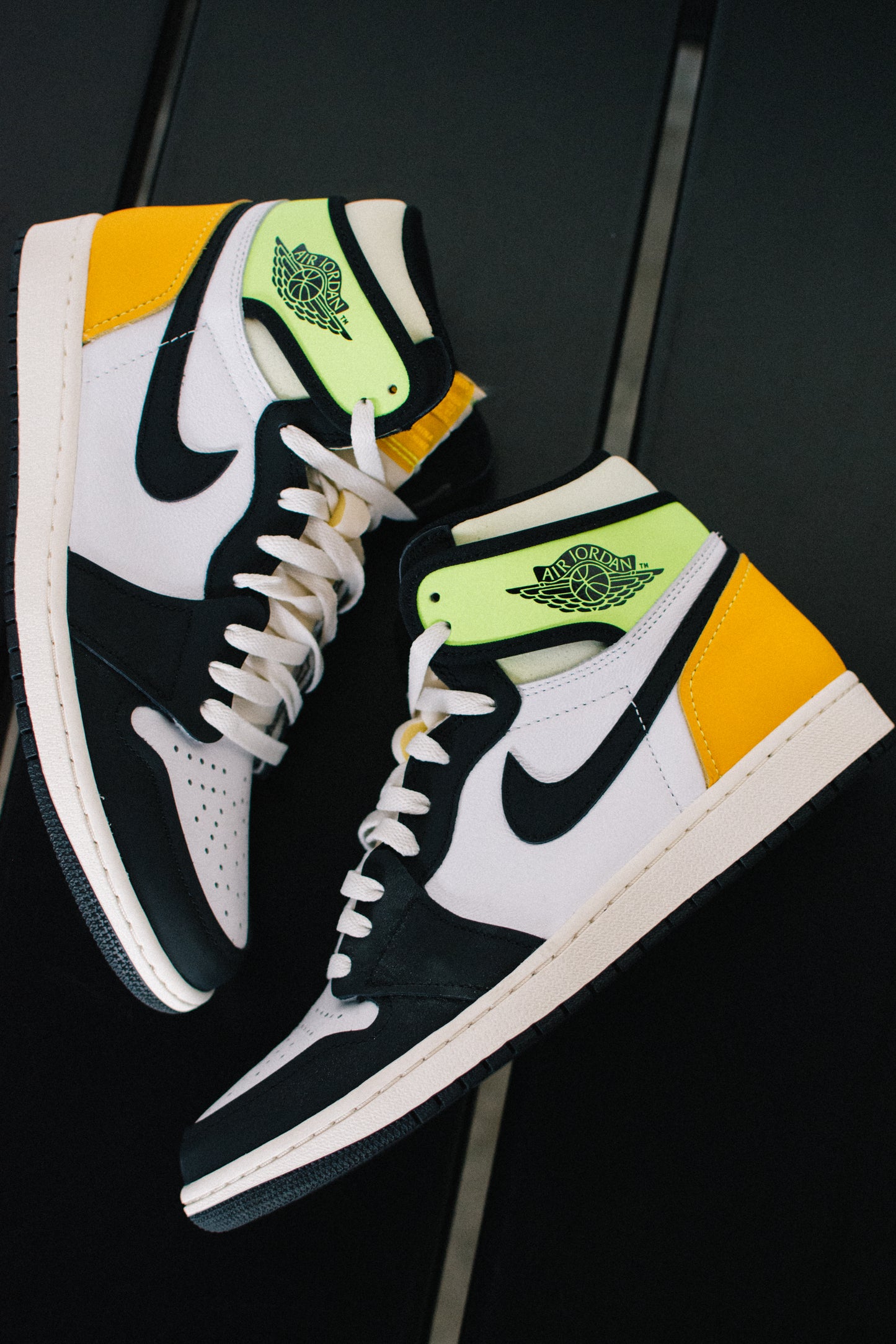 JORDAN 1 HIGH " VOLT GOLD "