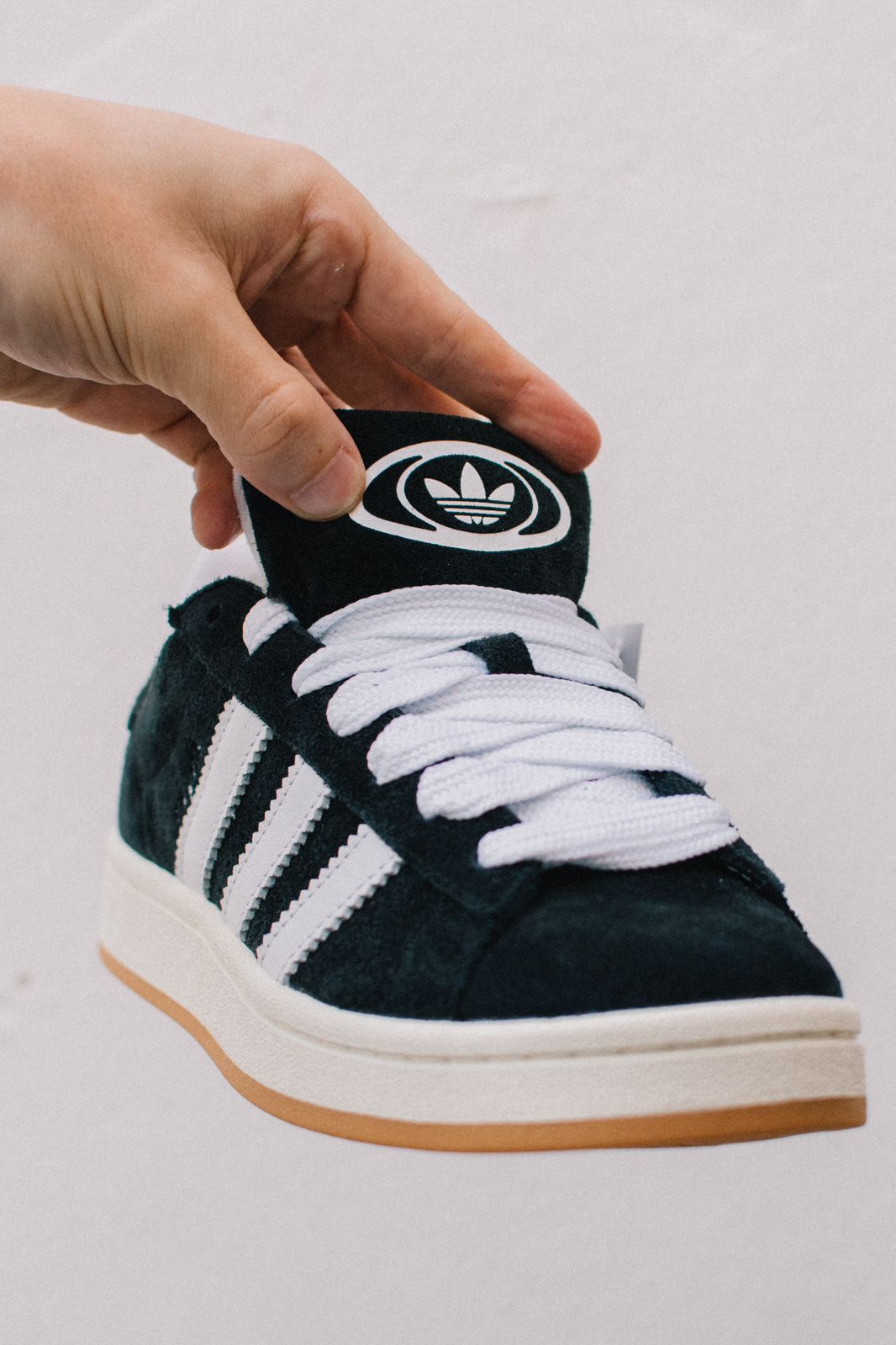 ADIDAS CAMPUS 00s " BLACK GUM "